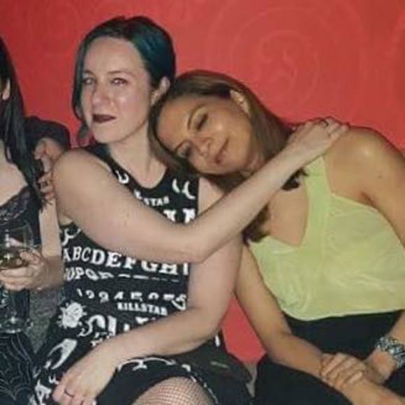 Meet your Posher, Suri - Picture 1 of 1